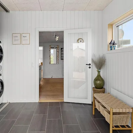 3 Bedroom In Harboore 度假居 *